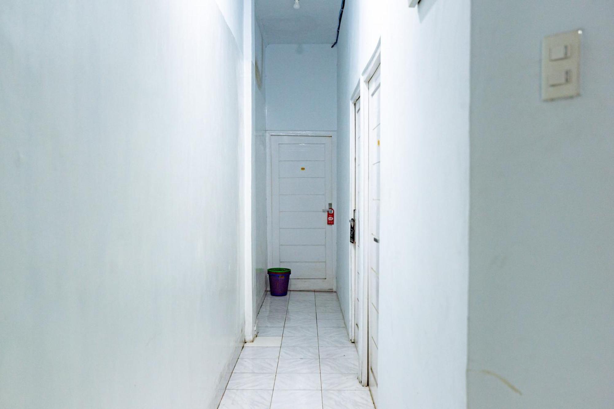 Reddoorz Near Rsud Dr Pringadi Medan 3 Ξενοδοχείο Εξωτερικό φωτογραφία