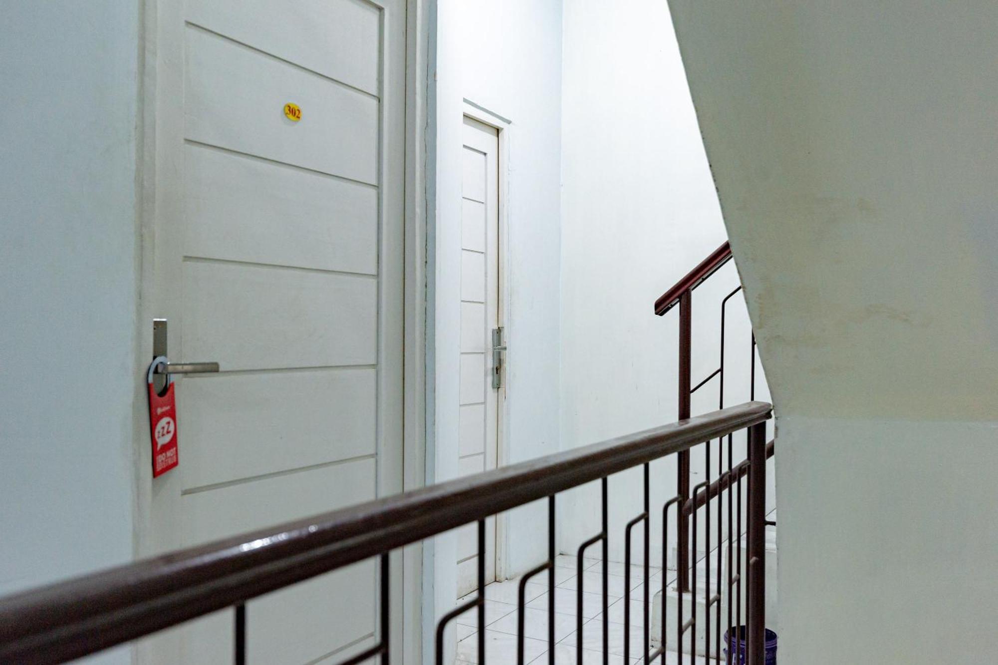 Reddoorz Near Rsud Dr Pringadi Medan 3 Ξενοδοχείο Εξωτερικό φωτογραφία