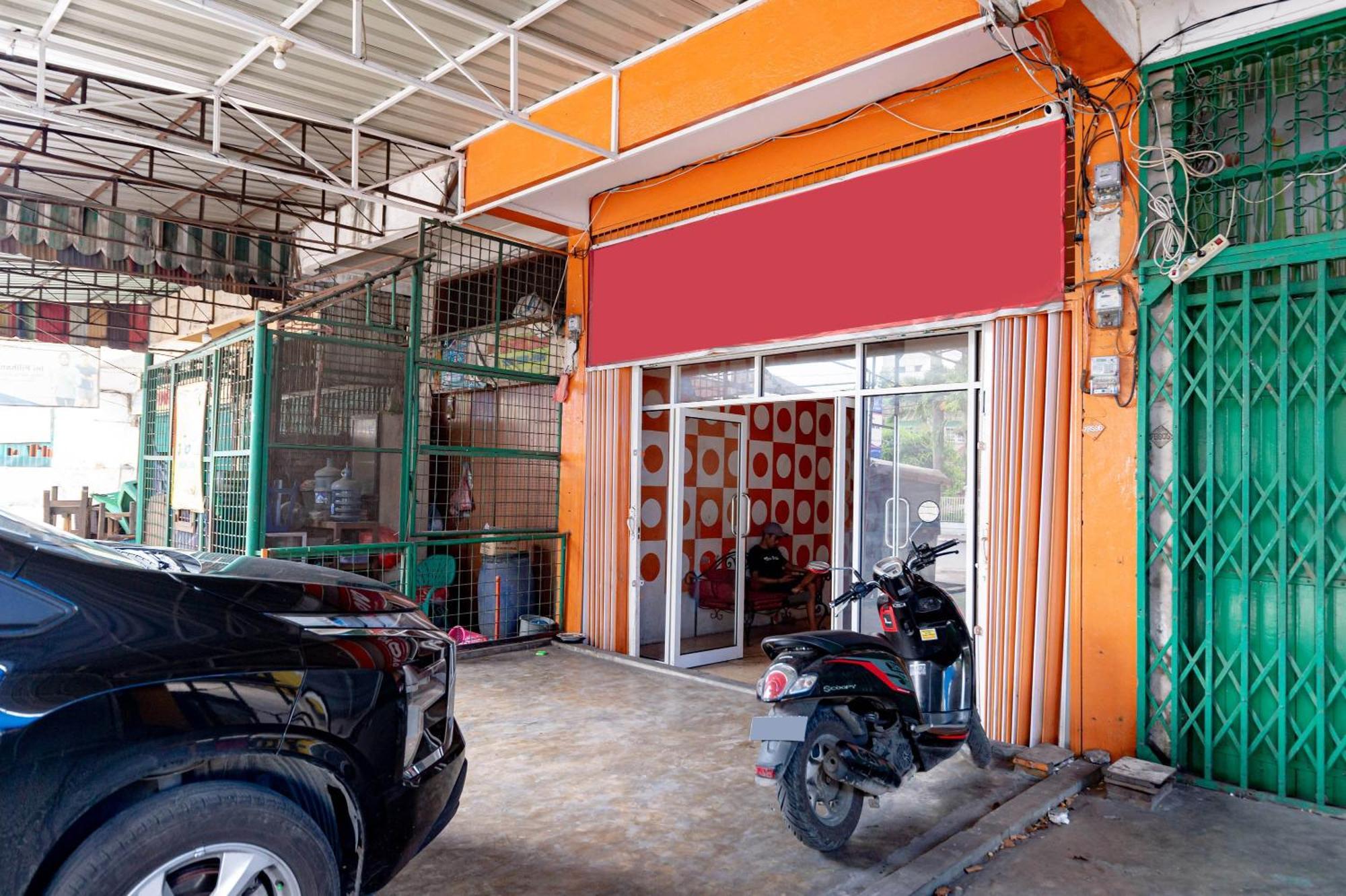 Reddoorz Near Rsud Dr Pringadi Medan 3 Ξενοδοχείο Εξωτερικό φωτογραφία